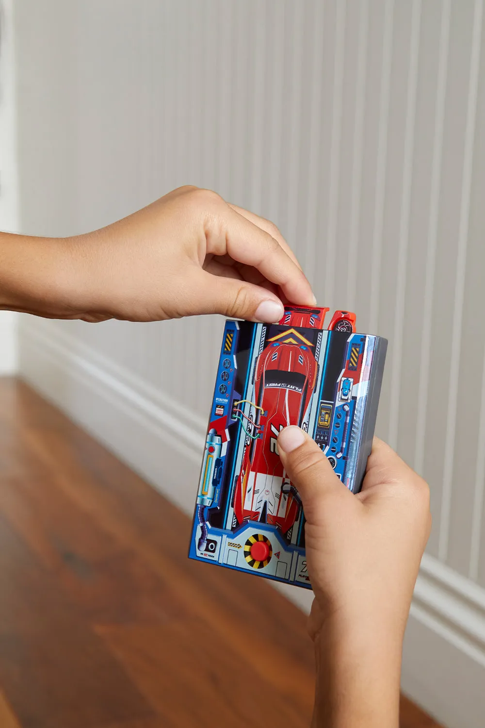 Flat 2 Fast Card Racers - Red