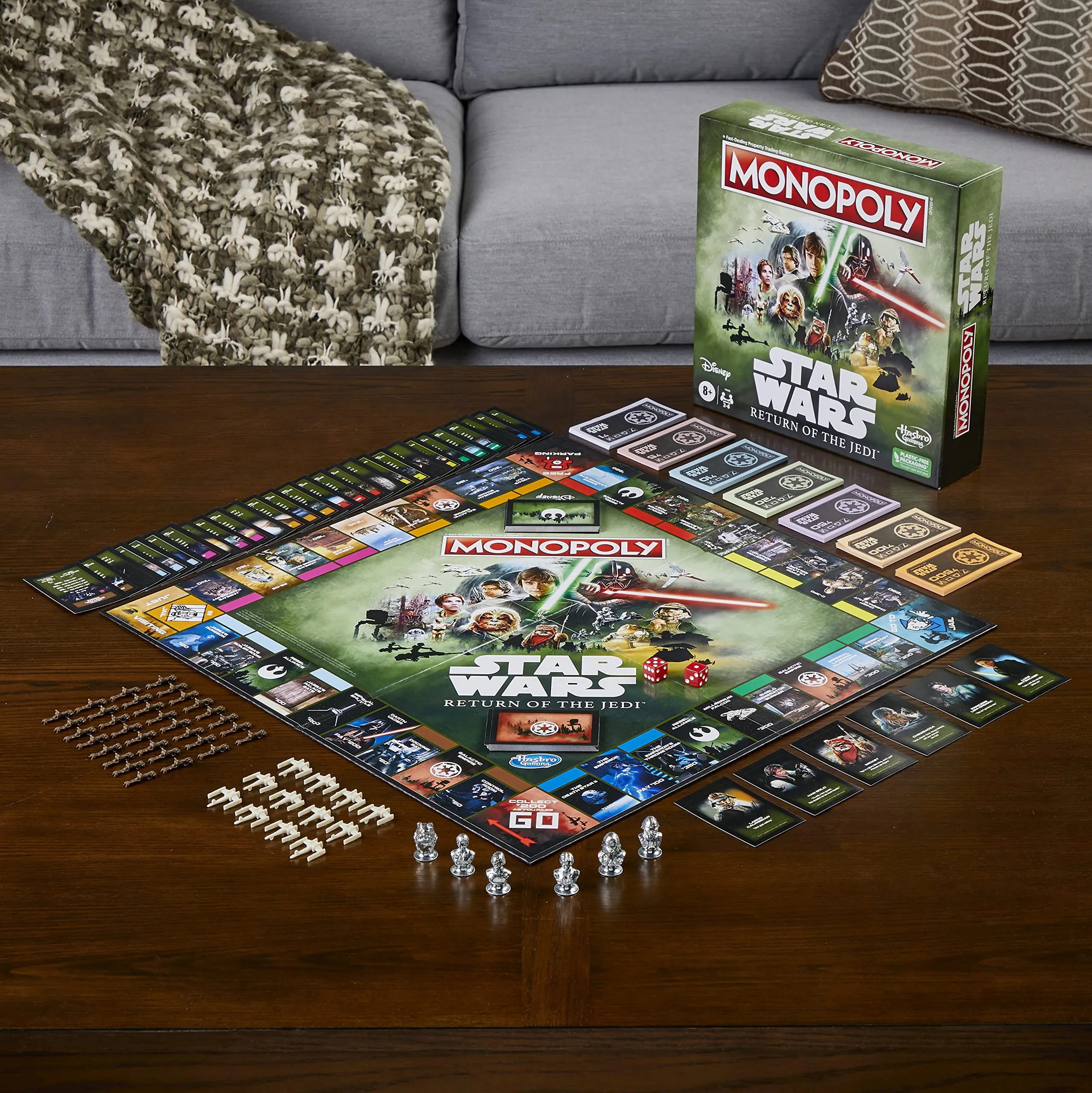 Monopoly Star Wars Return of The Jedi Board Game.