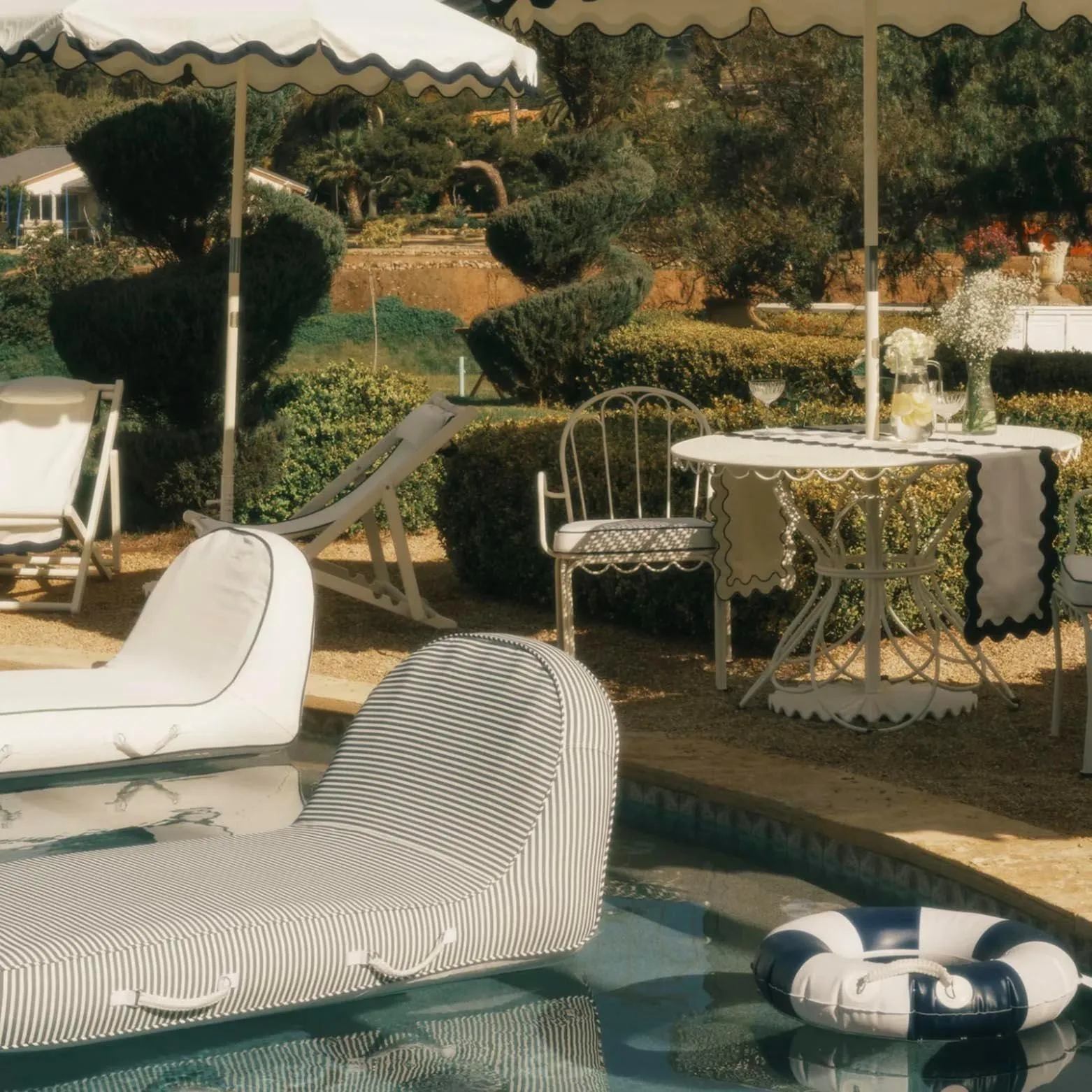 The Classic Pool Float Small | Boathouse Navy